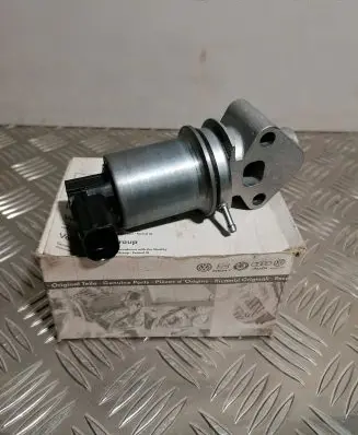 Audi A4 S4 B6 8E 8H EGR valve 06B131501A