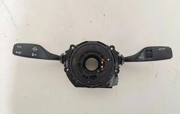 BMW i8 Airbag slip ring squib (SRS ring) 6833423 9368590