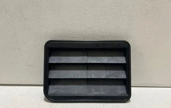 BMW i4 Quarter panel pressure vent 176945