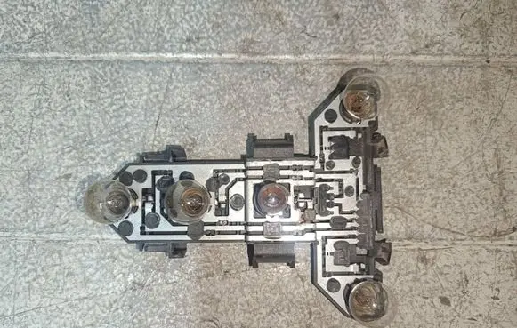 Volkswagen Golf IV Tail light bulb cover holder 1J6945257