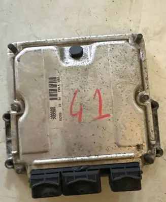 Peugeot 807 Engine control unit/module 0281011779