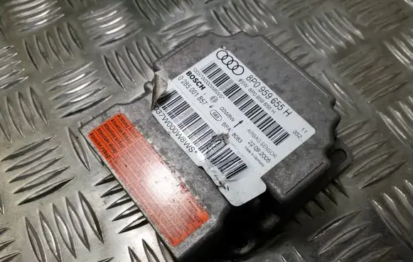 Audi A3 S3 A3 Sportback 8P Airbag control unit/module 8P0959655H