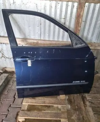 BMW X5 E70 Front door 