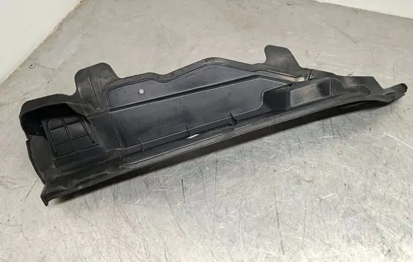BMW X5 F15 Fender end trim 9245596 64319245596
