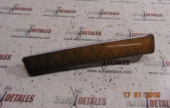Mercedes-Benz E W211 Dashboard glove box trim A2116801071