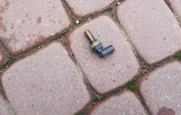 Chevrolet Volt I Coolant temperature sensor 55353807