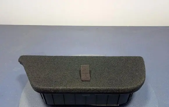 Hyundai i30 Glove box 85758-G4720