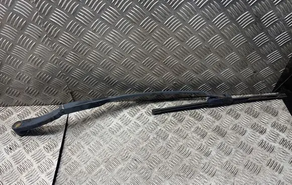 KIA Optima Front wiper blade arm