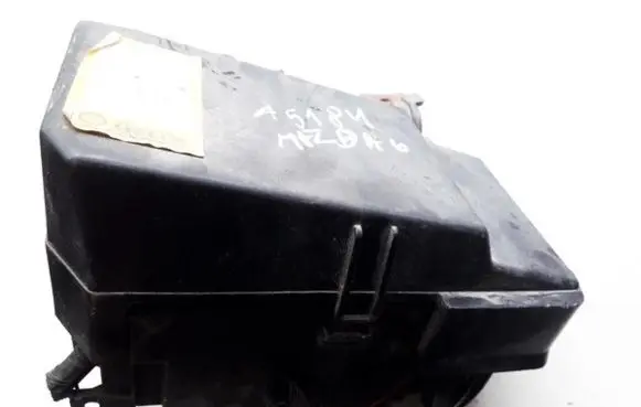 Mazda 6 Fuse box set G21C 8140