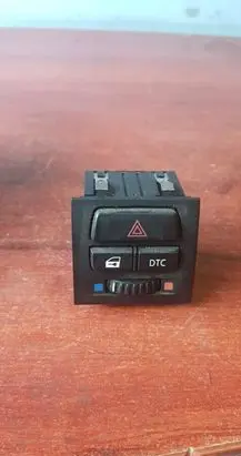 Hazard light switch