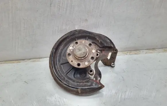 Volkswagen Golf Plus Rear wheel hub spindle/knuckle 1K0435N