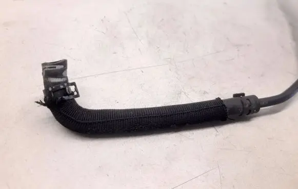 Audi A5 8T 8F Engine coolant pipe/hose 8K0121081AN
