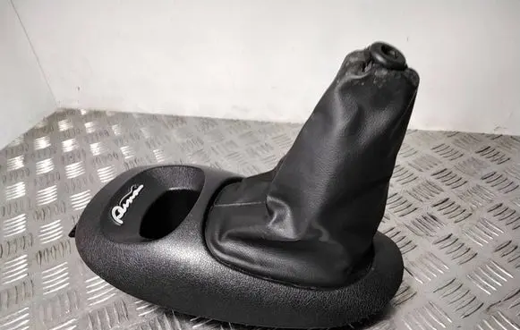Ford Puma Gear lever shifter trim leather/knob V97FB7E034