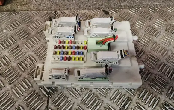 Ford Kuga II Other control units/modules F1FT14A073EF