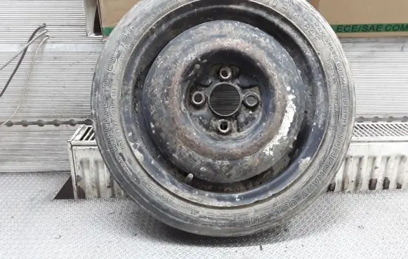 Volkswagen Golf III R14 spare wheel 