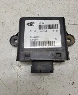 Peugeot 607 Fuel injection pump control unit/module 09733009900