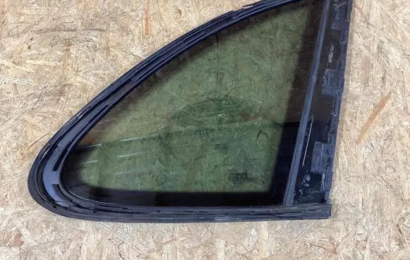 Porsche Cayenne (9Y0 9Y3) Rear side glass trim 95854411223