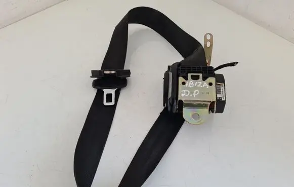 Seat Ibiza III (6L) Front seatbelt