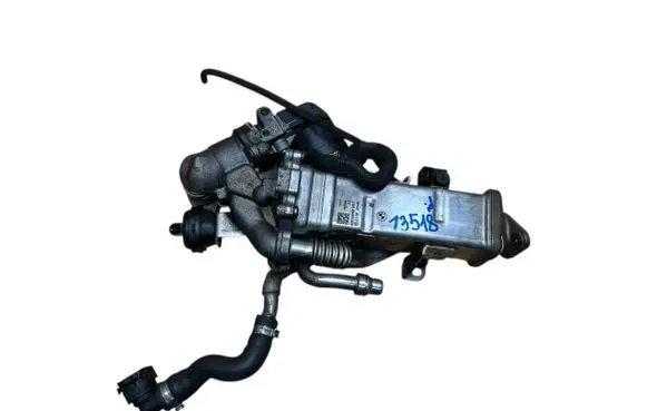 BMW 5 F10 F11 EGR valve cooler 11717822346 11717810871 7822346