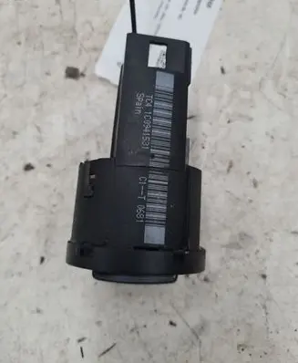 Volkswagen Golf IV Light switch 1C0941531