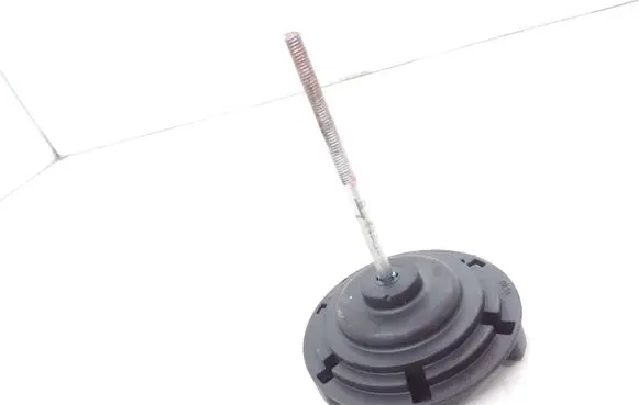 Volvo V70 Spare wheel bolt D3L5A