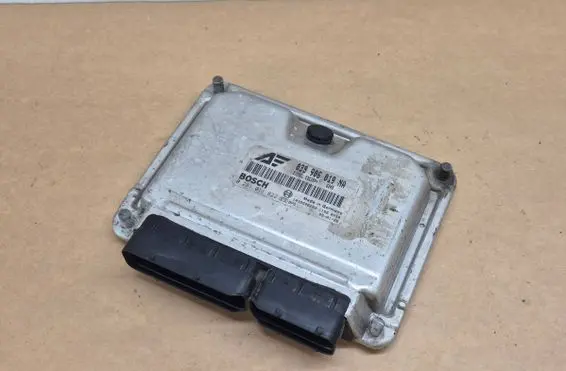 Volkswagen Sharan Engine control unit/module 038906019NA 1039S06269 0281011822