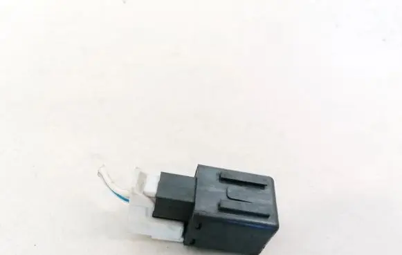 Nissan Almera Tino Other relay 24330C9900