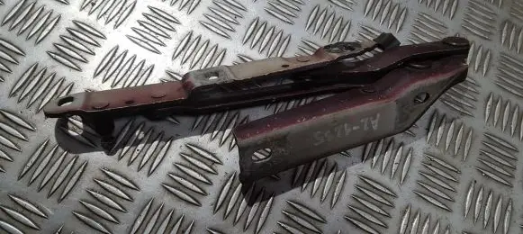 Audi 80 90 B3 Tailgate/trunk/boot hinge 893827301A