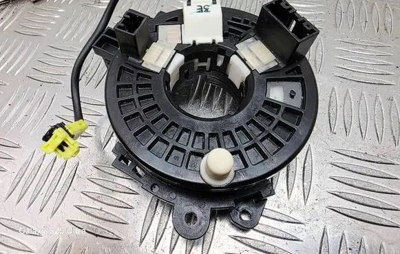 Nissan Juke I F15 Airbag slip ring squib (SRS ring)