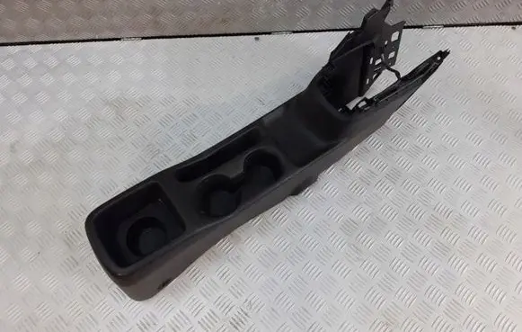 Nissan Micra K14 Center console