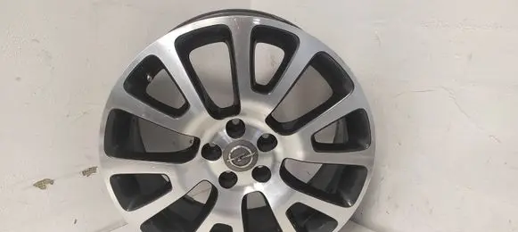 Opel Meriva B R18 alloy rim 13303526