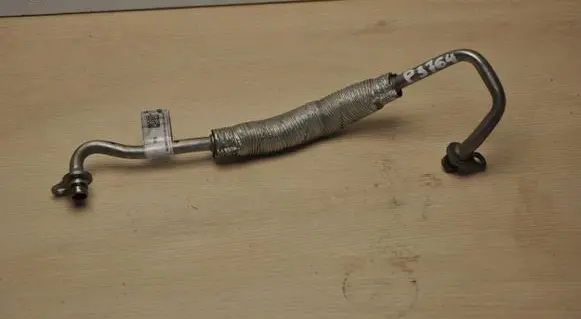 BMW 2 F44 Turbo turbocharger oiling pipe/hose 8629962