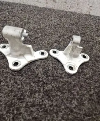 Mercedes-Benz AMG GT R190 C190 Rear door lower hinge A046572