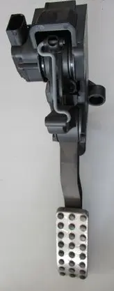 Mercedes-Benz B W245 Accelerator throttle pedal A1693000504