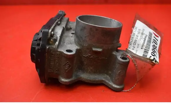 Renault Clio III Throttle body valve 8200568712C