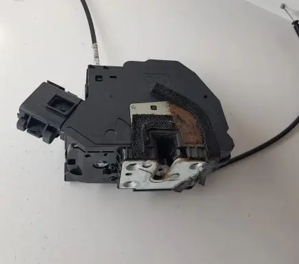 Renault Captur Front door lock 805004683R 40627207