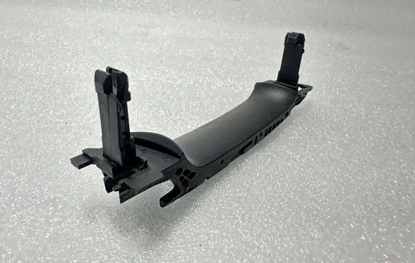 Audi A4 S4 B9 Front door exterior handle 8W0837205 25209 PA66GF50