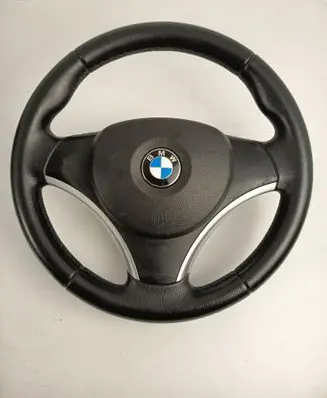 BMW 1 E81 E87 Steering wheel 33677051504T 305166199001 WBAW05801656