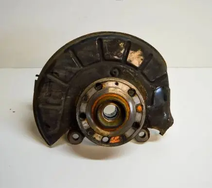 Volkswagen Touran I Front wheel hub