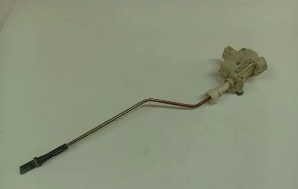 Volkswagen PASSAT B6 Central locking motor