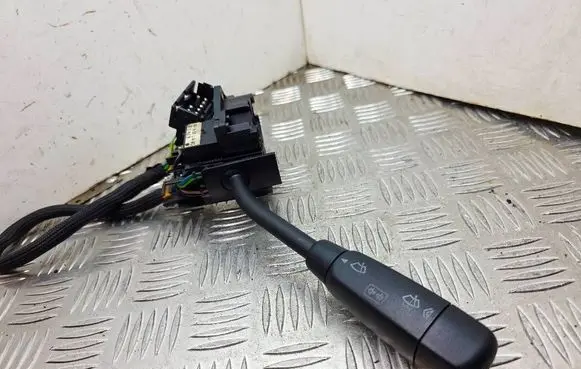 Mercedes-Benz CL C140 Indicator stalk 1405401144