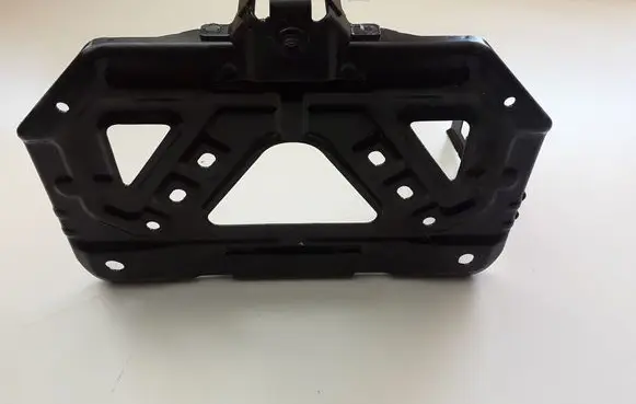 Battery bracket
