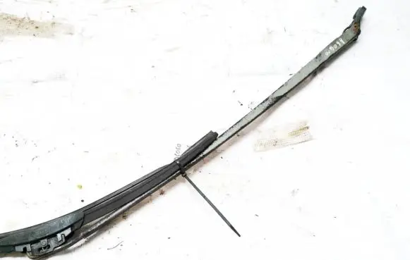 Renault Laguna II Front wiper blade arm