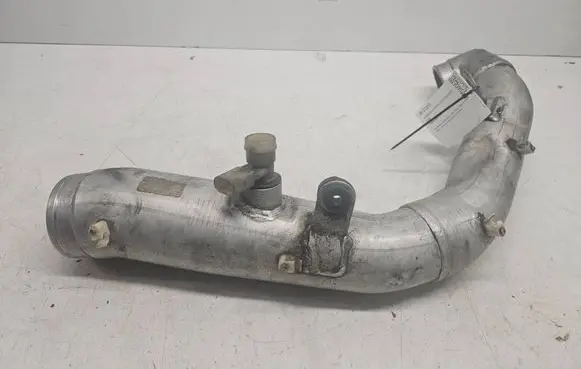Volkswagen Golf IV Intercooler hose/pipe