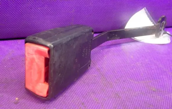 Fiat Seicento/600 Front seatbelt buckle 30002574