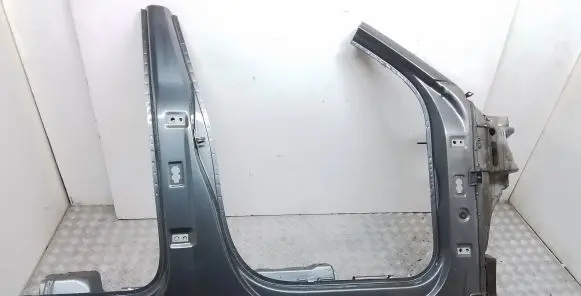 Volkswagen Atlas Front sill (body part) 