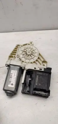 Volkswagen PASSAT B6 Front door electric window regulator 5P0837402N 1T0959702G 1K0959792M