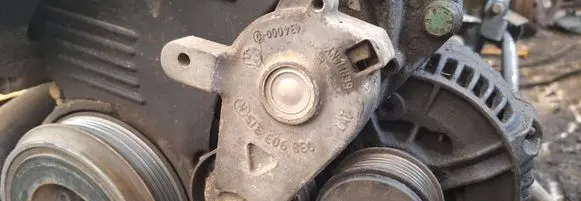 Audi A3 S3 8L Generator/alternator belt tensioner 038903315