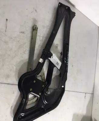 Mercedes-Benz Sprinter W901 W902 W903 W904 Front door manual window regulator 