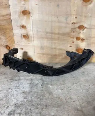 BMW 1 E81 E87 Headlight/headlamp mounting bracket 7120823 51647120823